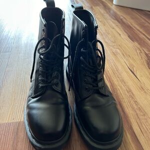 Dr. Martens
